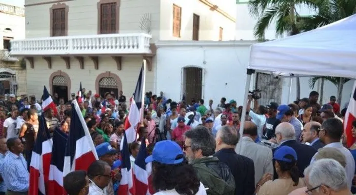 FNP y Polo Soberano exigen al Gobierno pedir perdón por destruir Casa de Duarte