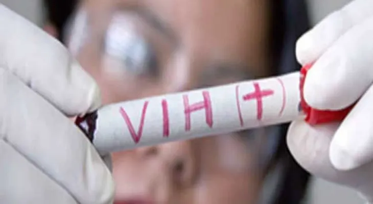 Falso médico infectó con Sida más de 100 personas