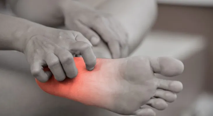 Si se te duerme un brazo o la mano, gira tu cabeza de un lado a otro y SANTO REMEDIO