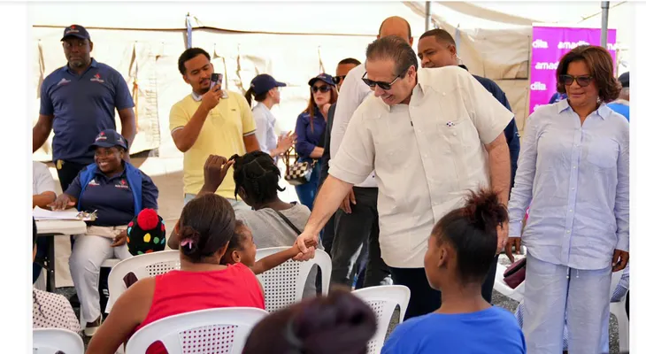 Salud lleva servicios médicos gratis a Monte Plata