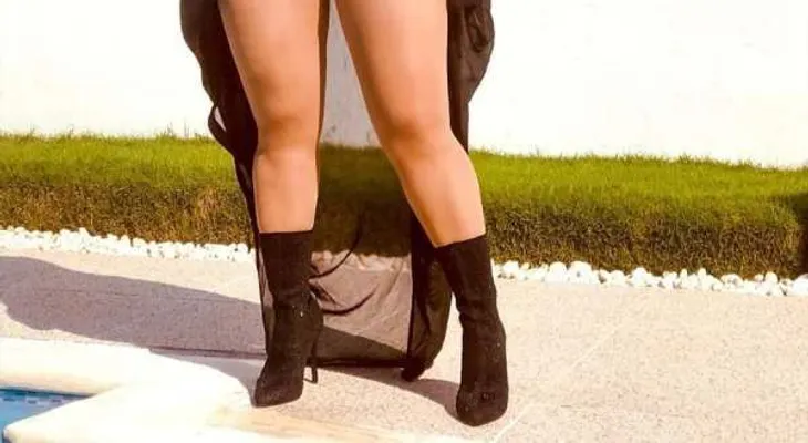 Merenguera Miriam Cruz calienta las redes con esta foto