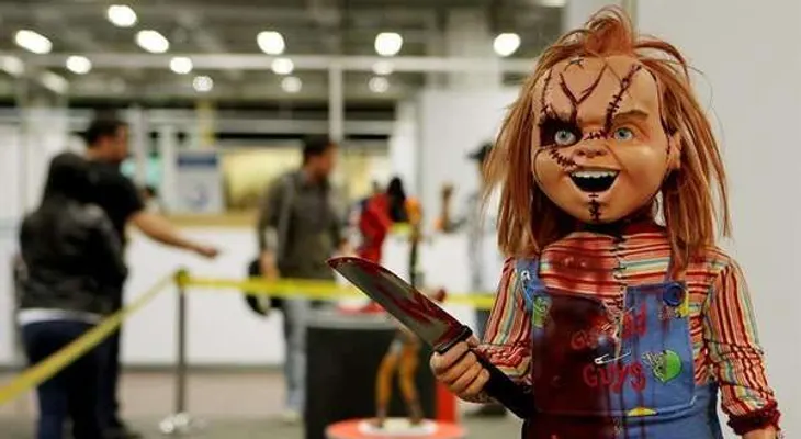 Agreden a mujer por "linda", insinúan dejarla como ?Chucky?