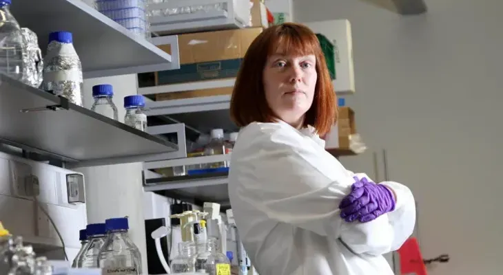 Una dosis de refuerzo de Astrazeneca es innecesaria, dice científica que desarrolló la vacuna 