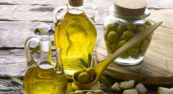 10 beneficios de consumir aceite de oliva.