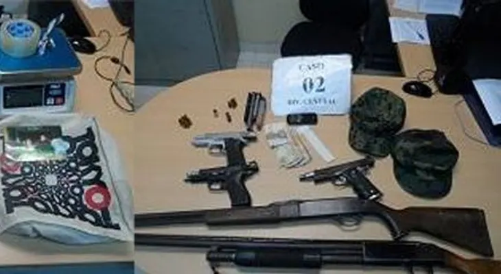Ocupan un killo de cocaína en SDO y armas en allanamiento en el El Millón