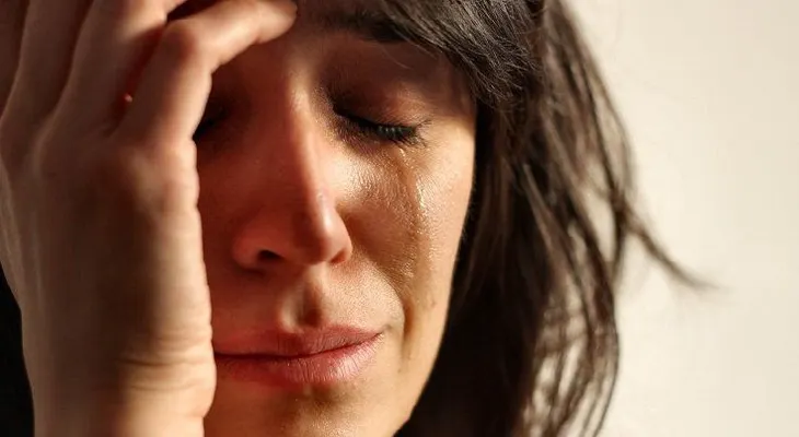 5 emociones negativas que pueden estar atrapadas en tu cuerpo
