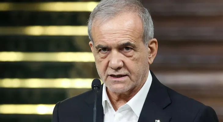 Pezeshkian desafía a EE.UU. y afirma que Irán "no se rendirá" en la guerra en Medio Oriente