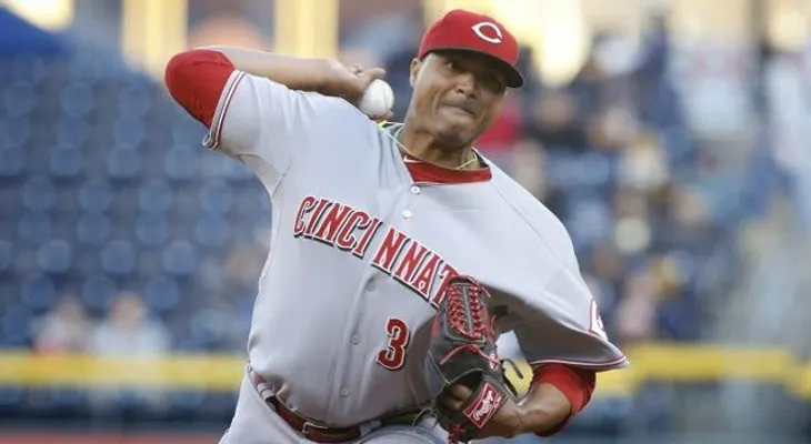 Tigres de Detroit adquieren al dominicano Alfredo Simón