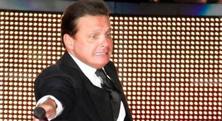Luis Miguel reaparece rejuvenecido y más delgado