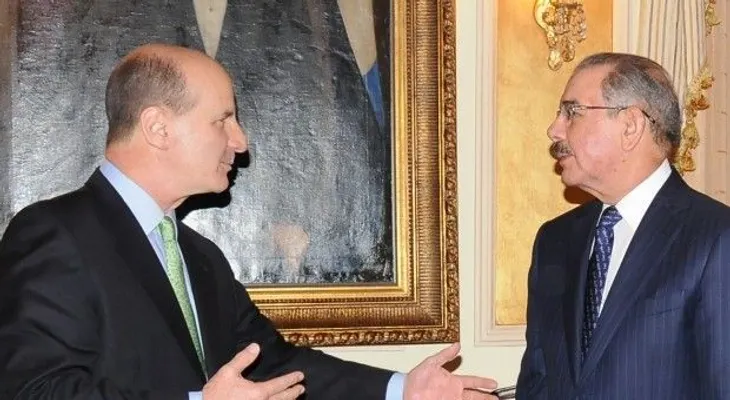 Expresidente Costa Rica dice es responsable posición de Danilo Medina sobre el aborto
