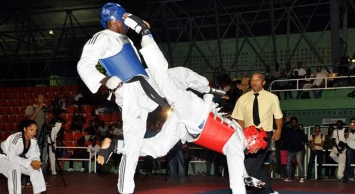 Gabriel Mercedes ganó sus primeros dos combates