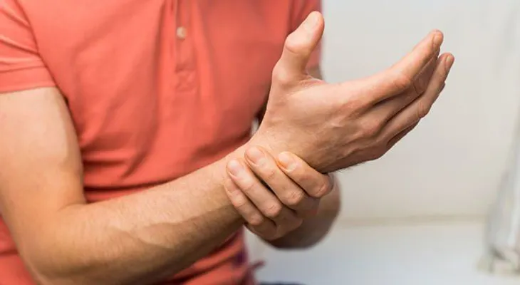 Tendinitis de Quervain, causas y tratamientos