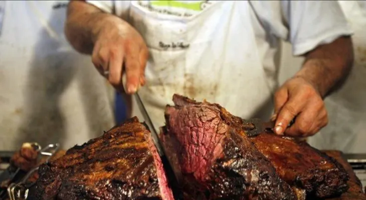 Hay que diferenciar entre la carne procesada y los aditivos