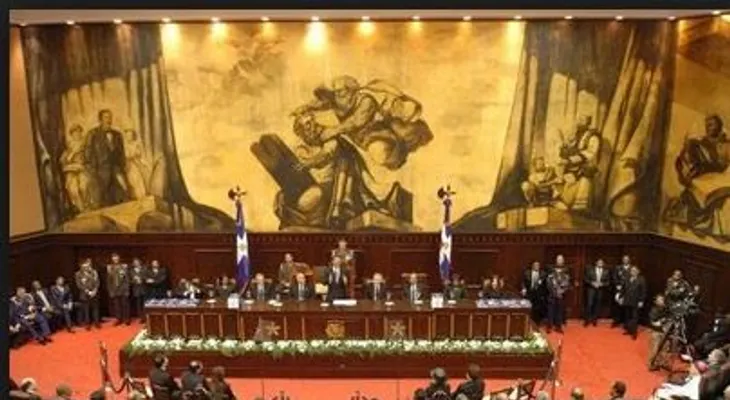 ¿Están los legisladores atados a los mandatos de los organismos de sus partidos?