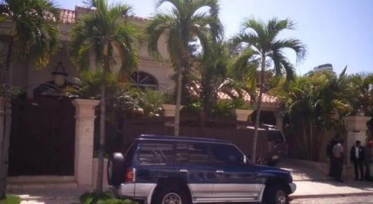Solicitan prisión contra acusados de robar en casa de embajador de Haití
