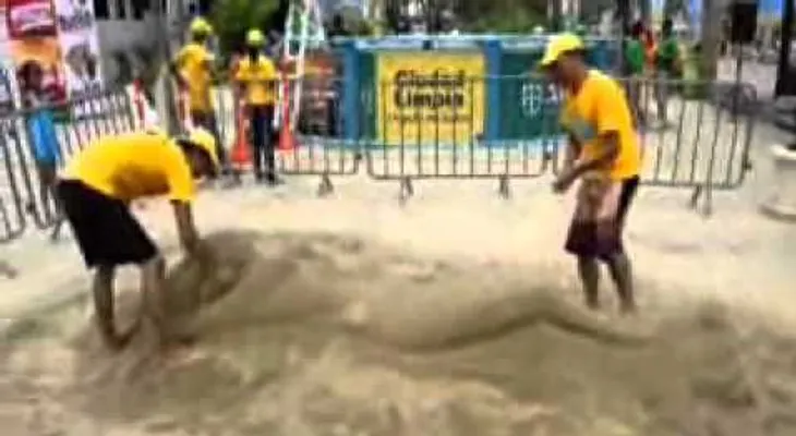 La alcaldía del DN invertirá 5 millones de pesos para instalar piscinas en el Malecón; estarán listas el jueves 