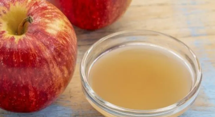 ¿Sirve el vinagre de manzana para bajar de peso?