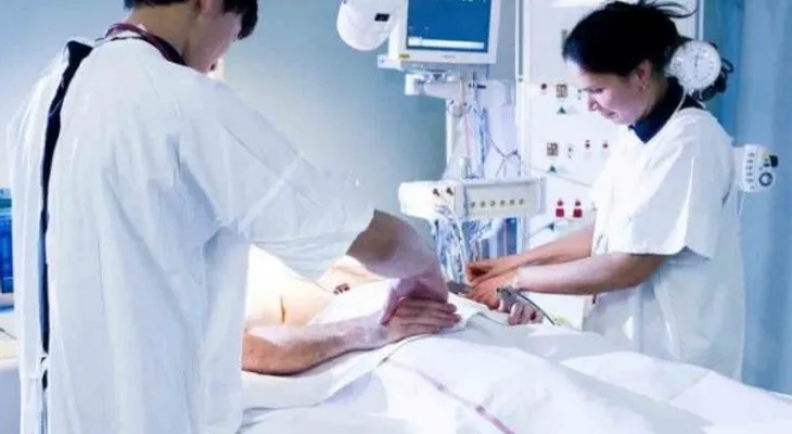 Experto de Mayo describe señales de advertencia de sepsis grave y choque séptico