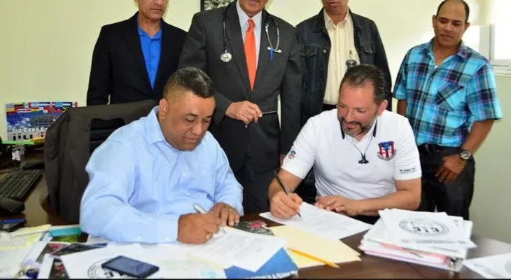 Acuerdan medir campeones ligas MMA dominicana y  PR