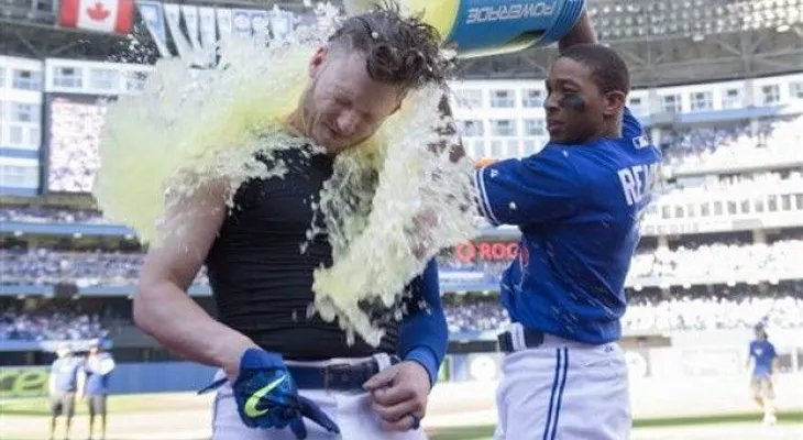 Donaldson llega a 41 jonrones y da triunfo a Azulejos
