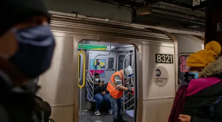 El metro de Nueva York suspende 3 líneas por impacto de covid en su personal