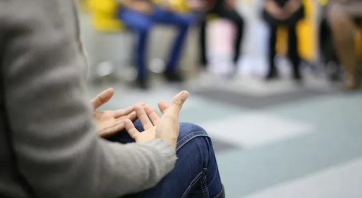 Nueva York no permitirá terapias para cambiar orientación sexual a menores de edad
