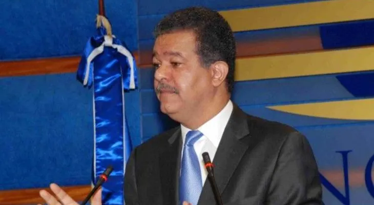 Leonel Fernández dice hay que respetar soberanía sobre decisión TC