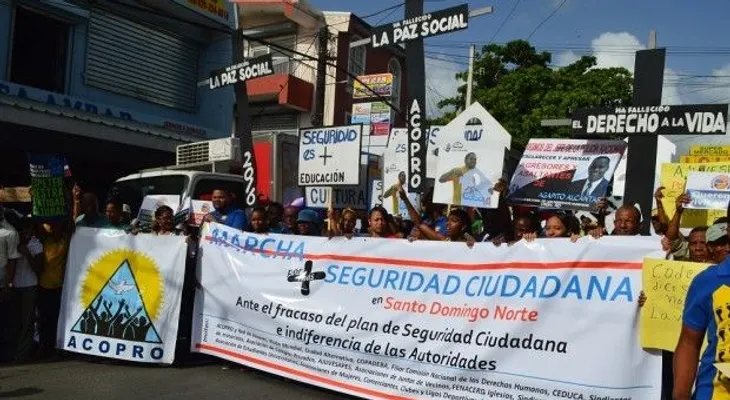 Realizan gran marcha "Por Más Seguridad Ciudadana"
