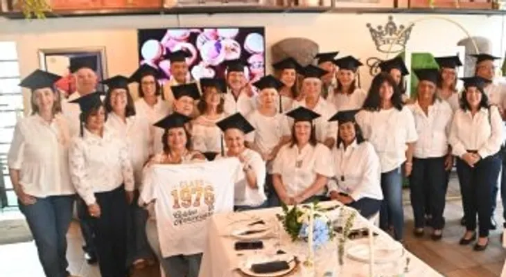Exalumnos del Colegio La Milagrosa celebran 50 años de su promoción de 1976
