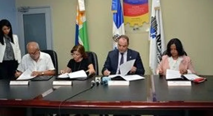 CODOCA y Clúster de Turismo acuerdan promover Cultura de Calidad