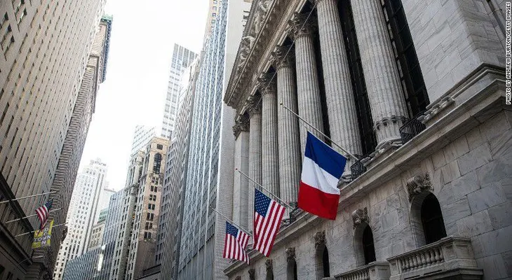 Ataques de París: por qué las acciones no han entrado en pánico