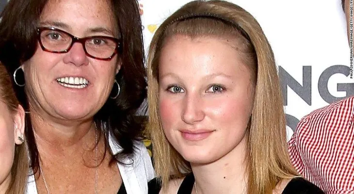 La hija adoptiva de Rosie O'Donnell se marcha otra vez