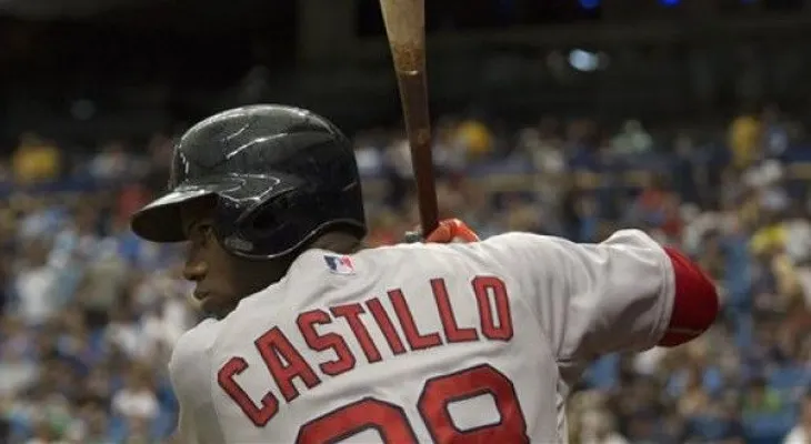 Castillo conecta hit crucial en victoria de Medias Rojas