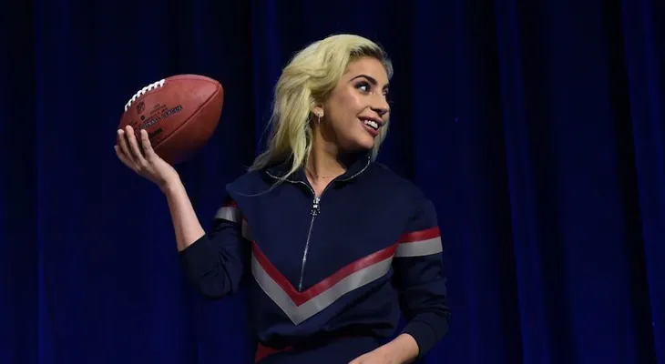 Con Lady Gaga, el espectáculo de medio tiempo del Super Bowl será de altos vuelos