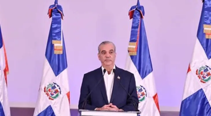 Abinader: empresas en el país deben cumplir leyes sin importar nacionalidad