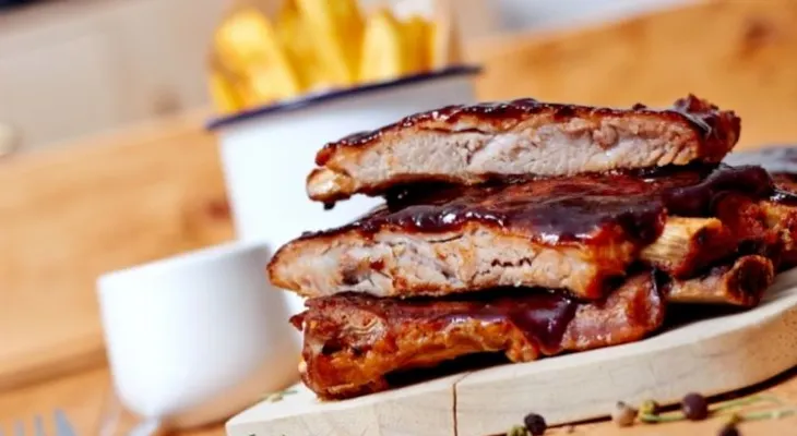 Anota estos consejos para que tus costillas queden ricas e irresistibles