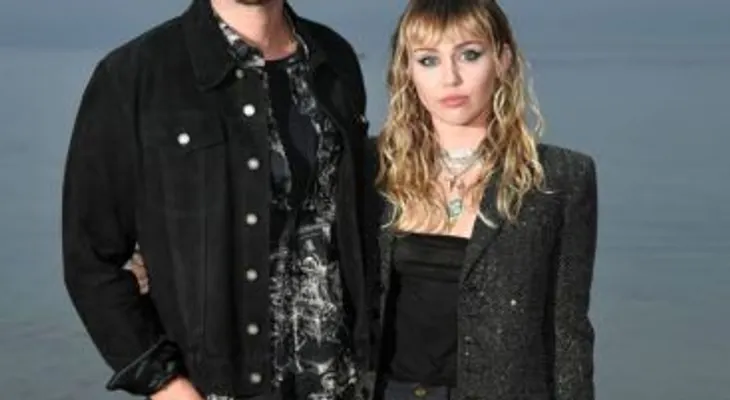 Miley Cyrus hace fuertes revelaciones sobre su atracción por las mujeres 