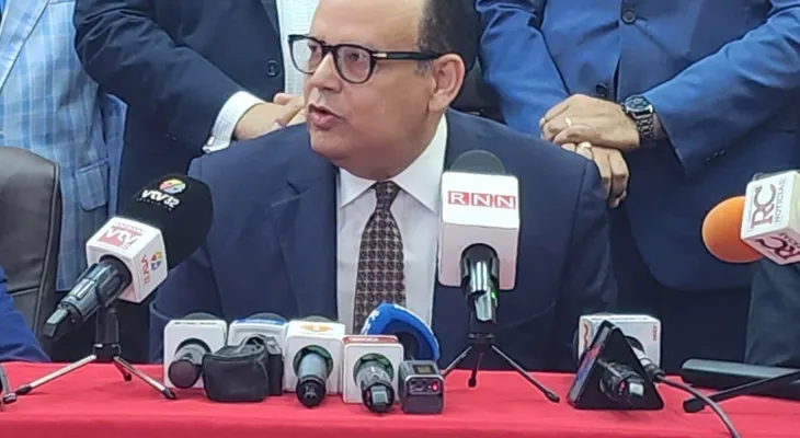 Presidente CARD deplora maltrato de policías a jurista en Neyba