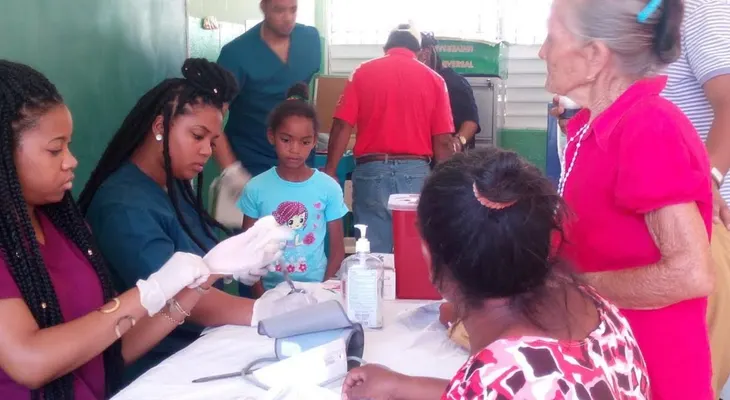 Realizan operativo médico en distrito Manabao