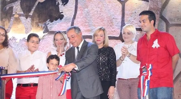 Ayuntamiento del DN inaugura el Anfiteatro Nuryn Sanlley