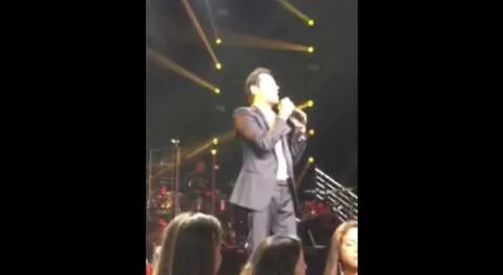 Marc Anthony no pudo contener la emoción en su debut en el Radio City (VIDEO)