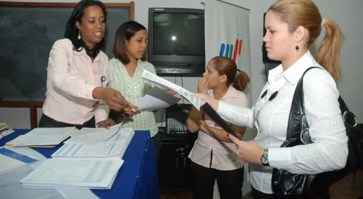 Ministerio de Trabajo registró 159 mil nuevos empleos formales en 2014