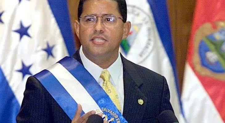 Expresidente de El Salvador prófugo podría estar en RD, dice Adocco 