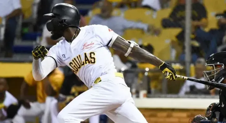 Lidom y Licey sancionan a responsable de poner canción "Palito de Coco" a jugador de las Águilas Orlando Calixte