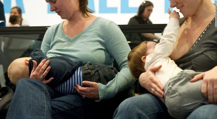 La lactancia tiene pocos efectos en el desarrollo a largo plazo de los bebés: estudio