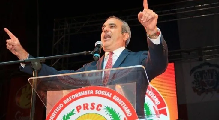 Abinader: Ha "llegado el momento del cambio"