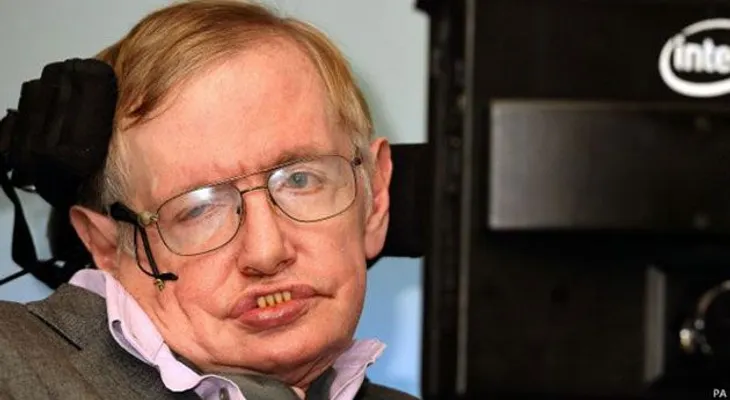 Inteligencia artificial podría acabar la raza humana, dice Stephen Hawking 