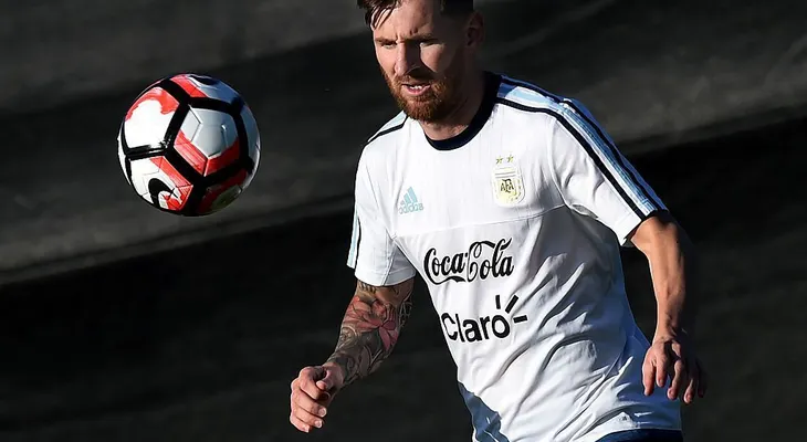 Messi no estará en el debut de Argentina en la Copa América Centenario