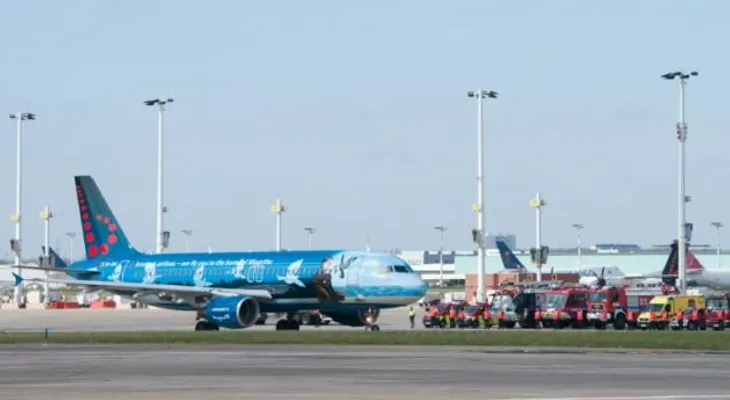 Aeropuerto de Bruselas reabre con tres vuelos 