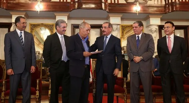 DM asigna $500 MM para la nueva cédula